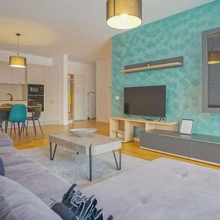 Downtown Premium Apartments Braşov Buitenkant foto
