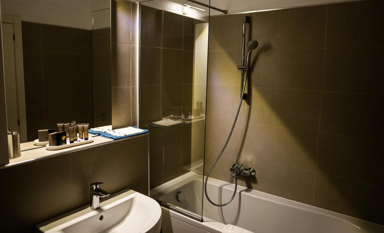 Downtown Premium Apartments Braşov Buitenkant foto